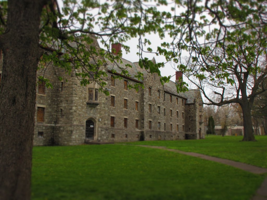 Schoellkopf Hall. Deveaux Woods State Park. Niagara Falls, NY
