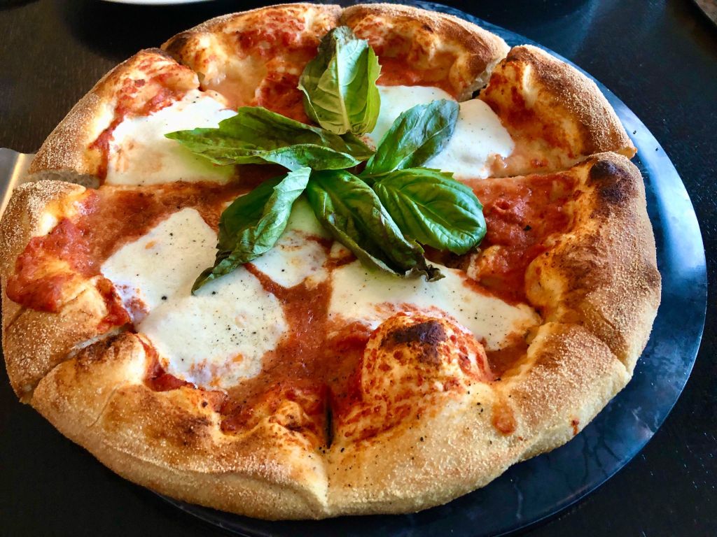 Margherita Pizza at Bella Vista Ristorante. Niagara Falls, NY