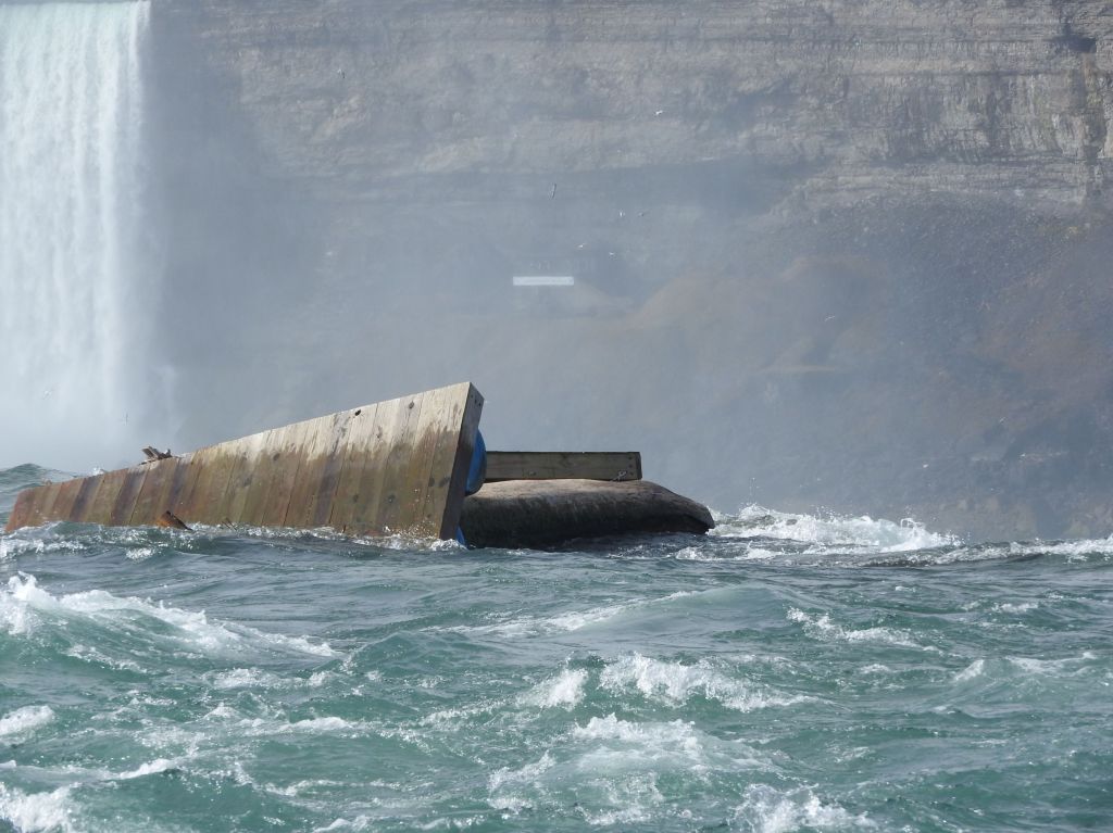 floating dock stuck at edge of Niagara Falls